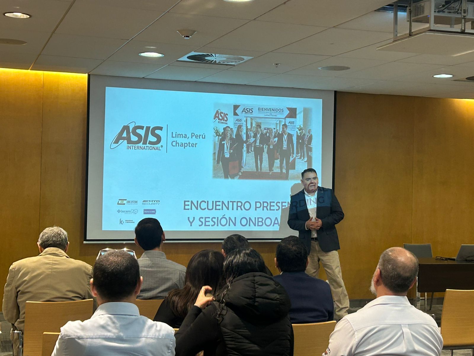ENCUENTRO PRESENCIAL Y SESIÓN DE ONBOARDING ASIS PERÚ